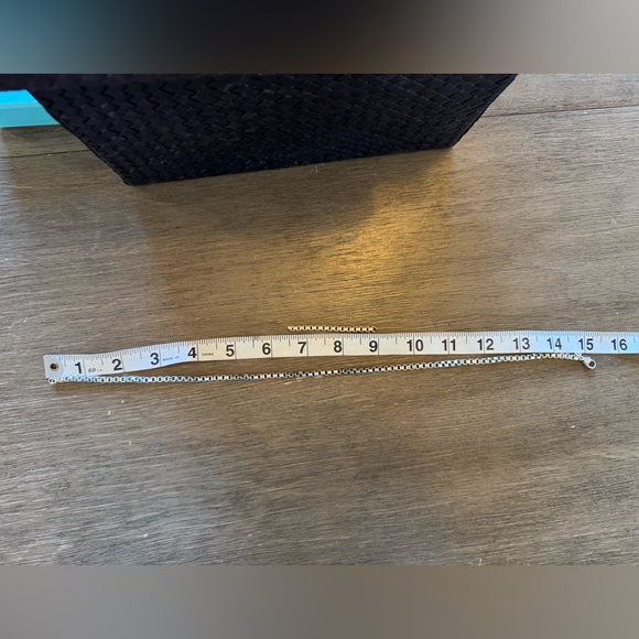 Tiffany & Co. Venetian Link Necklace 15 inch with 2 extra inches - Picture 5 of 5